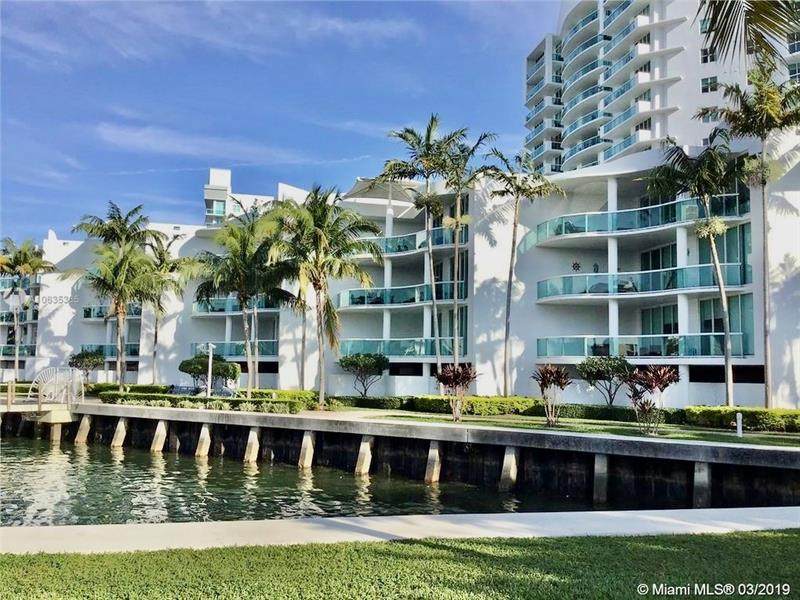 7914 Harbor Island Dr - Photo 1
