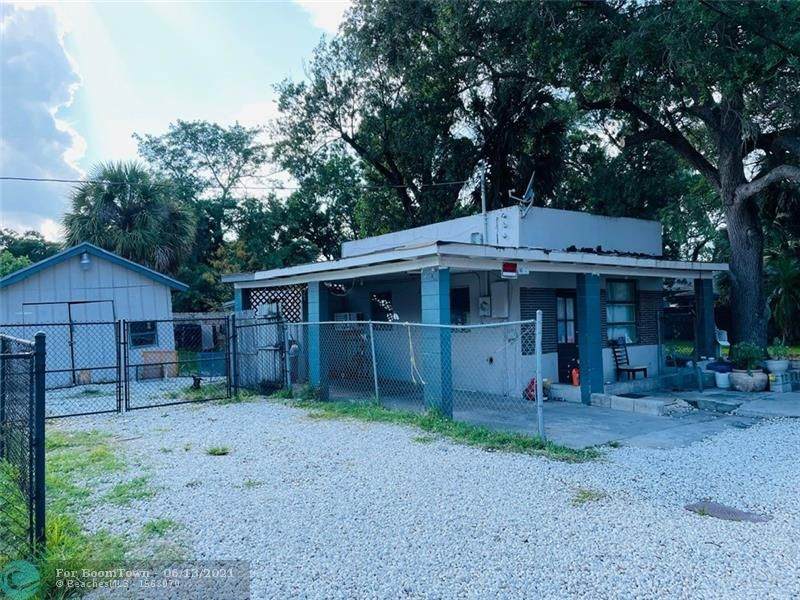 2107 18th Ave - Photo 1