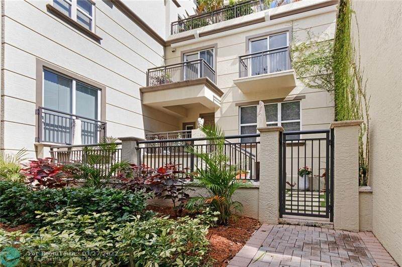 2609 14th Ave - Photo 1