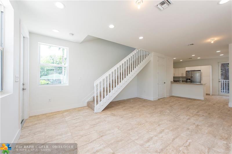 2915 15th Avenue - Photo 1