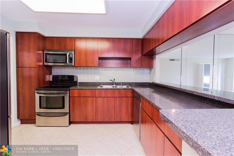 2851 Palm Aire Dr - Photo 1