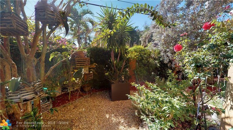 1735 9th St - Photo 1