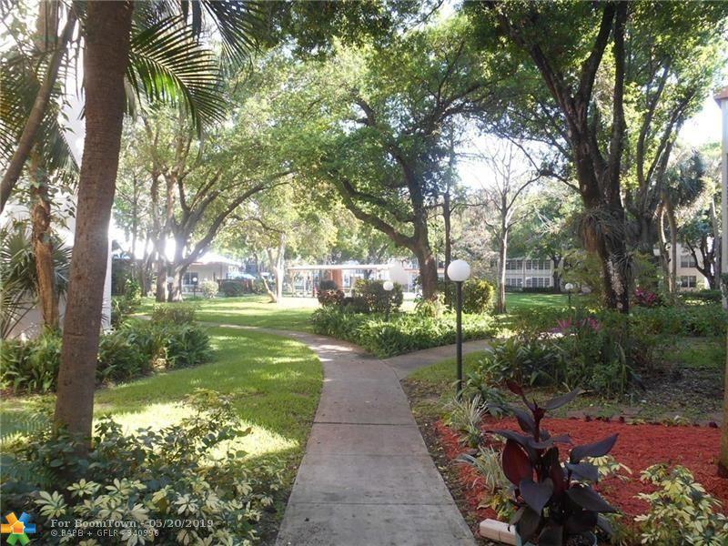 2600 49th Ave - Photo 1