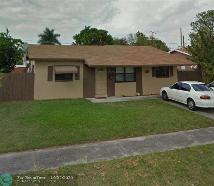 6861 Scott St - Photo 1