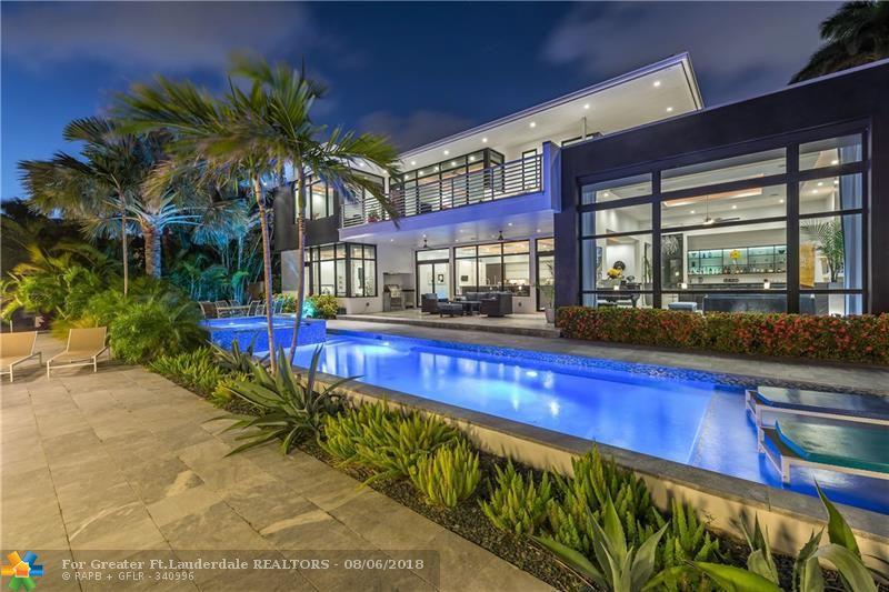 2116 Sunrise Key Blvd - Photo 1