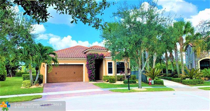 7613 113th Ave - Photo 1