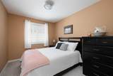 228 Coyote Crescent - Photo 17