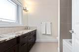 123 Falcon Green - Photo 19
