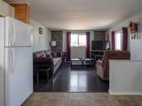 129 Grey Crescent - Photo 3