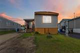 224 Grandview Crescent - Photo 2