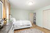 200 Richard Street - Photo 17