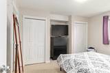 9604 Manning Avenue - Photo 14
