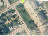 9825 99 Avenue - Photo 2