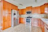 449 Walnut Crescent - Photo 14