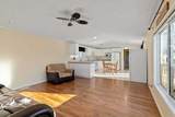 200 Harpe Way - Photo 3