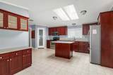 305 Ash Way - Photo 8