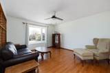 173 Oaks Crescent - Photo 4