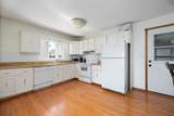 173 Oaks Crescent - Photo 8