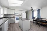 488 Harpe Way - Photo 16