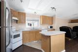 293 Grenfell Crescent - Photo 10
