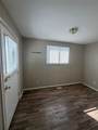 169 Clausen Crescent - Photo 2