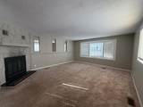 169 Clausen Crescent - Photo 6