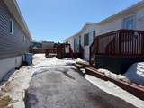300 Grandview Crescent - Photo 2