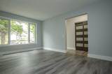 150 Leigh Crescent - Photo 3