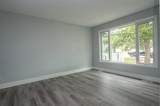 150 Leigh Crescent - Photo 4