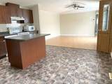 140 Cokerill Crescent - Photo 5