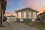 233 Gladstone Bay - Photo 1