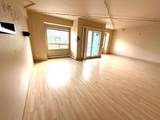 8026 Franklin Avenue - Photo 9