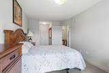 8528 Manning Avenue - Photo 16