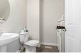 198 Fox Crescent - Photo 9