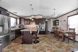 360 Grenfell Crescent - Photo 2