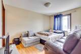 10217 Queen Street - Photo 11
