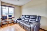 10217 Queen Street - Photo 14
