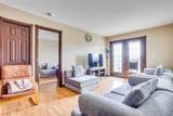 10217 Queen Street - Photo 7