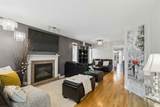 249 Fox Crescent - Photo 8