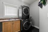 169 Lindstrom Crescent - Photo 17