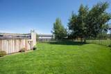 240 Grandview Crescent - Photo 3