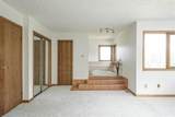 118 Dickins Close - Photo 31