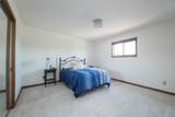 118 Dickins Close - Photo 35