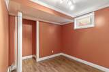 125 Oaks Crescent - Photo 24