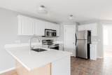 124 Fox Crescent - Photo 4
