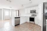 124 Fox Crescent - Photo 7