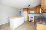 105 Oaks Crescent - Photo 11