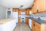 105 Oaks Crescent - Photo 12