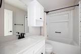 105 Oaks Crescent - Photo 22