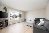 105 Oaks Crescent - Photo 6